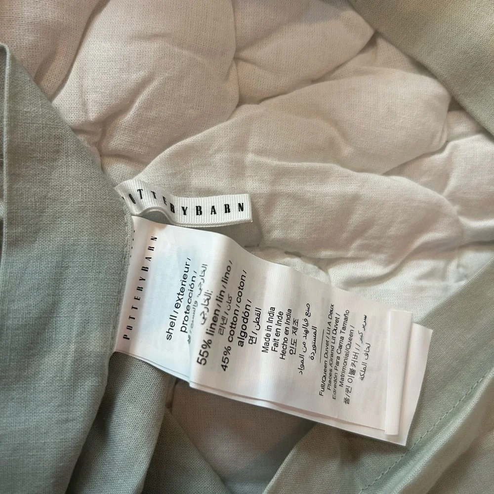 Pottery Barn Monique Lhuillier Marguerite Quilted Shams Set Standard Size NEW